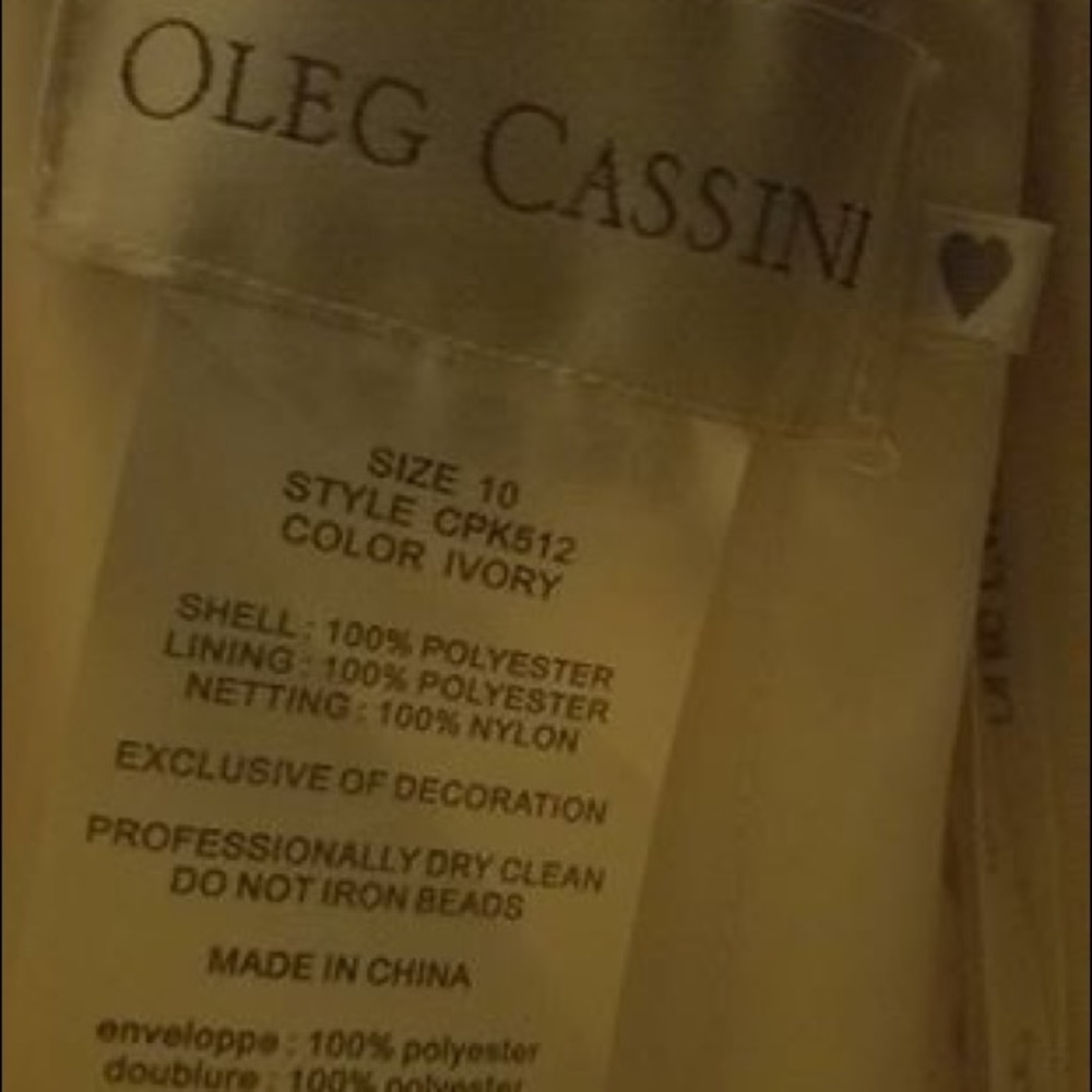 Oleg Cassini Wedding Gown - Picture 8 of 8